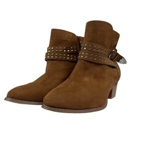 Torrid Womens Ankle Bootie Faux Suede Heel Size 10W Brown Zipper Buckle Silver